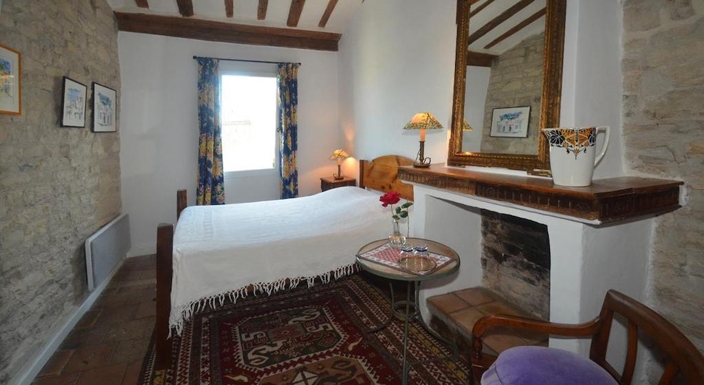 Bed And Art Bed and Breakfast Calvisson Δωμάτιο φωτογραφία