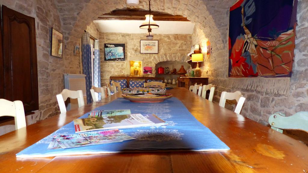 Bed And Art Bed and Breakfast Calvisson Εξωτερικό φωτογραφία