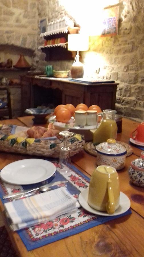 Bed And Art Bed and Breakfast Calvisson Δωμάτιο φωτογραφία