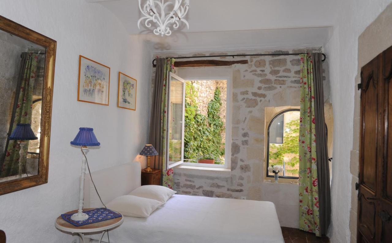 Bed And Art Bed and Breakfast Calvisson Δωμάτιο φωτογραφία